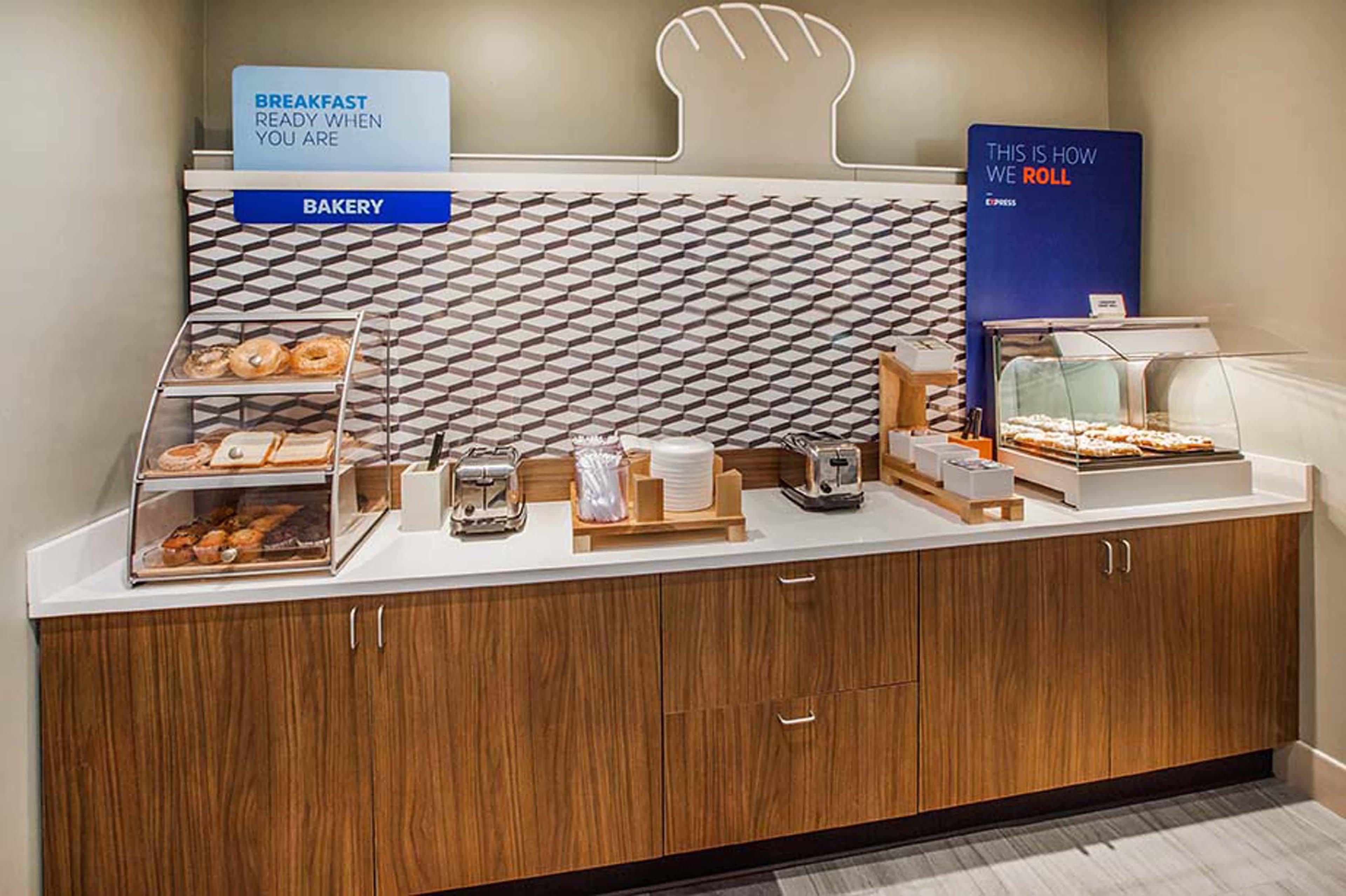 Holiday Inn Express Bellingham By Ihg Экстерьер фото
