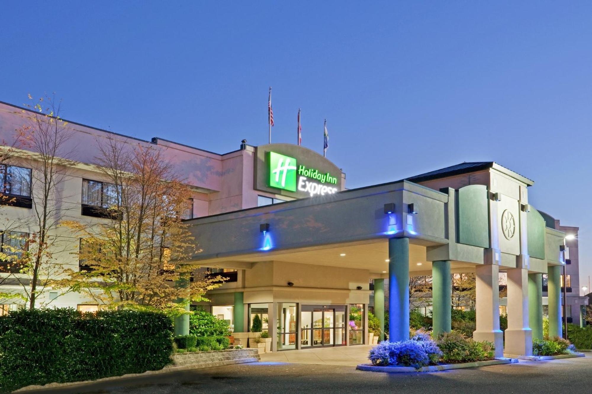 Holiday Inn Express Bellingham By Ihg Экстерьер фото